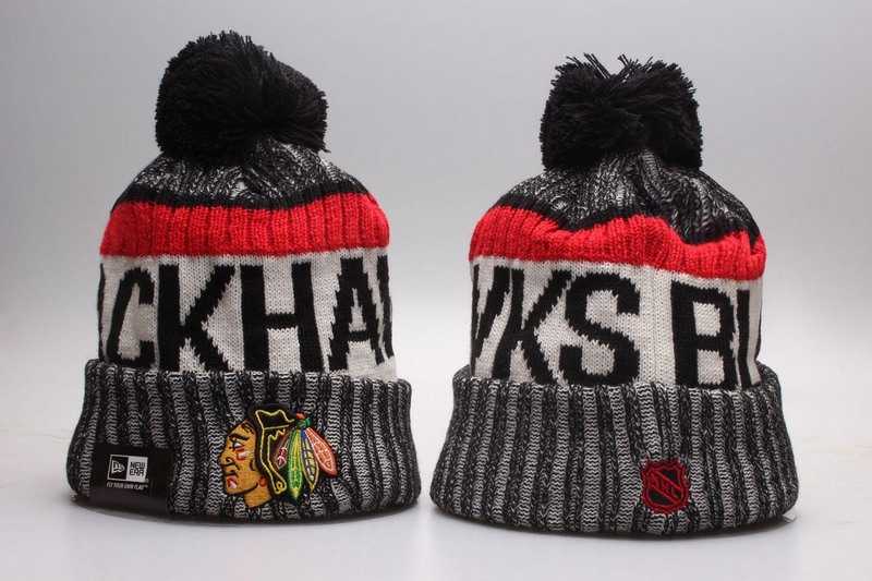 Blackhawks Team Logo Knit Hat YPMY