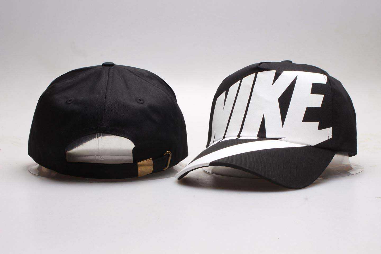 Nike Fresh Logo Black Peaked Adjustable Hat YP (1)